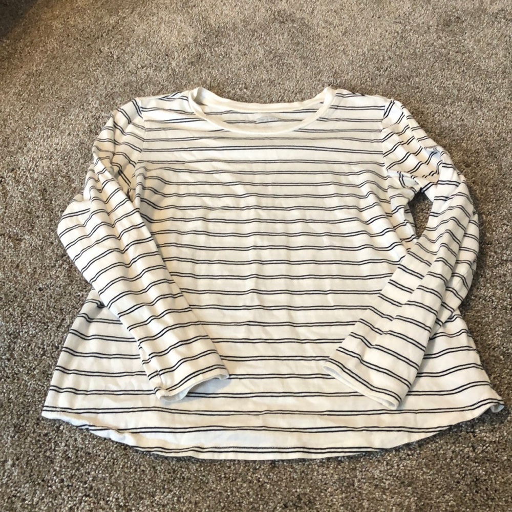 Women’s long sleeve shirt